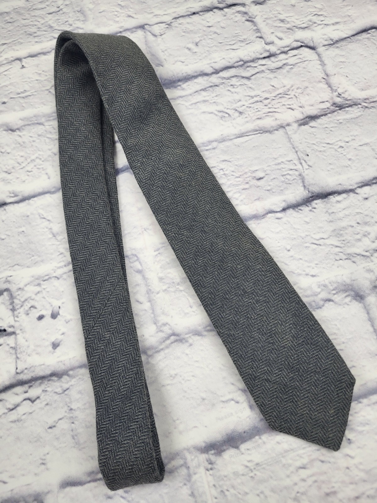 Bar III Polyester Rayon Wool Blend Tie Gray Geometric Necktie Skinny 57 x 2.5