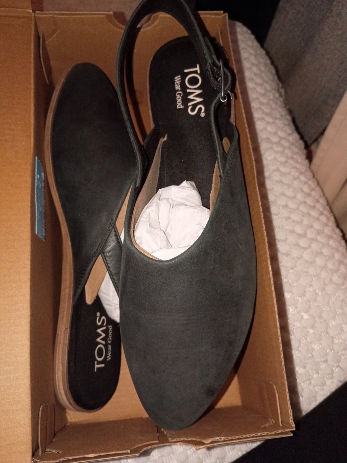 TOMS Black Leather Closed Toe Buckle Slingback Flats Women’s US 8.5 EU 391002201