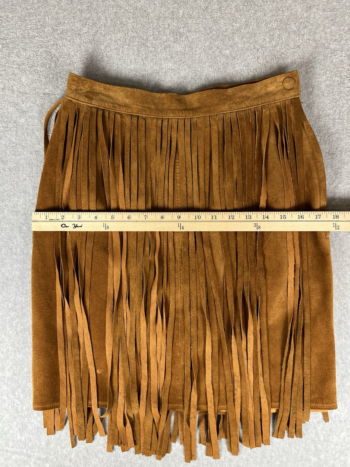 Cedars Vintage 100% Suede Leather Fringed Skirt in Gorgeous Brown 26.5” Waist