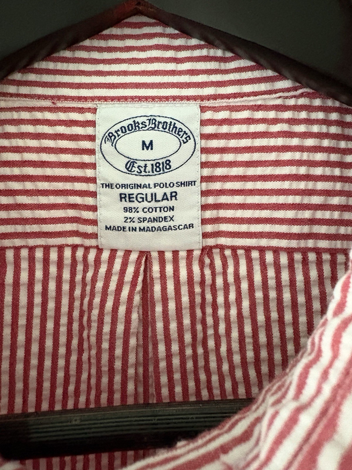 Brooks Brothers Mens Medium Red White Short Sleeve Seersucker Button Down NEW