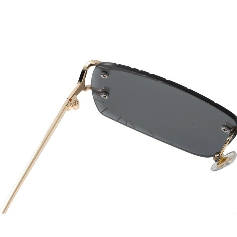 USA- Big C Diamond Cut Fade Frameless Lens Gold Frame in Box
