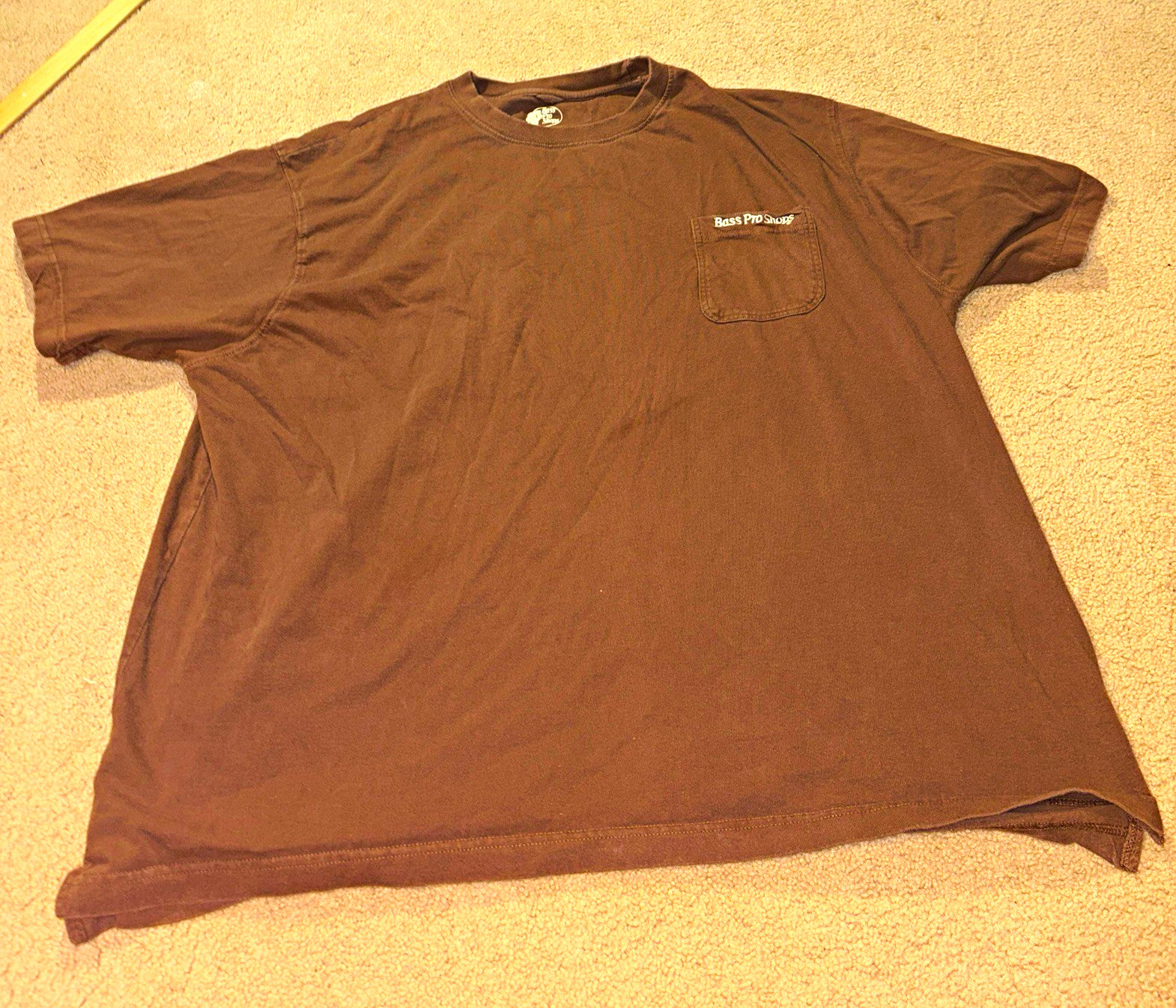 Bass Pro Shops Men’s Brown Solid Logo Pocket Crew Neck Short Sleeve Tee 2XL