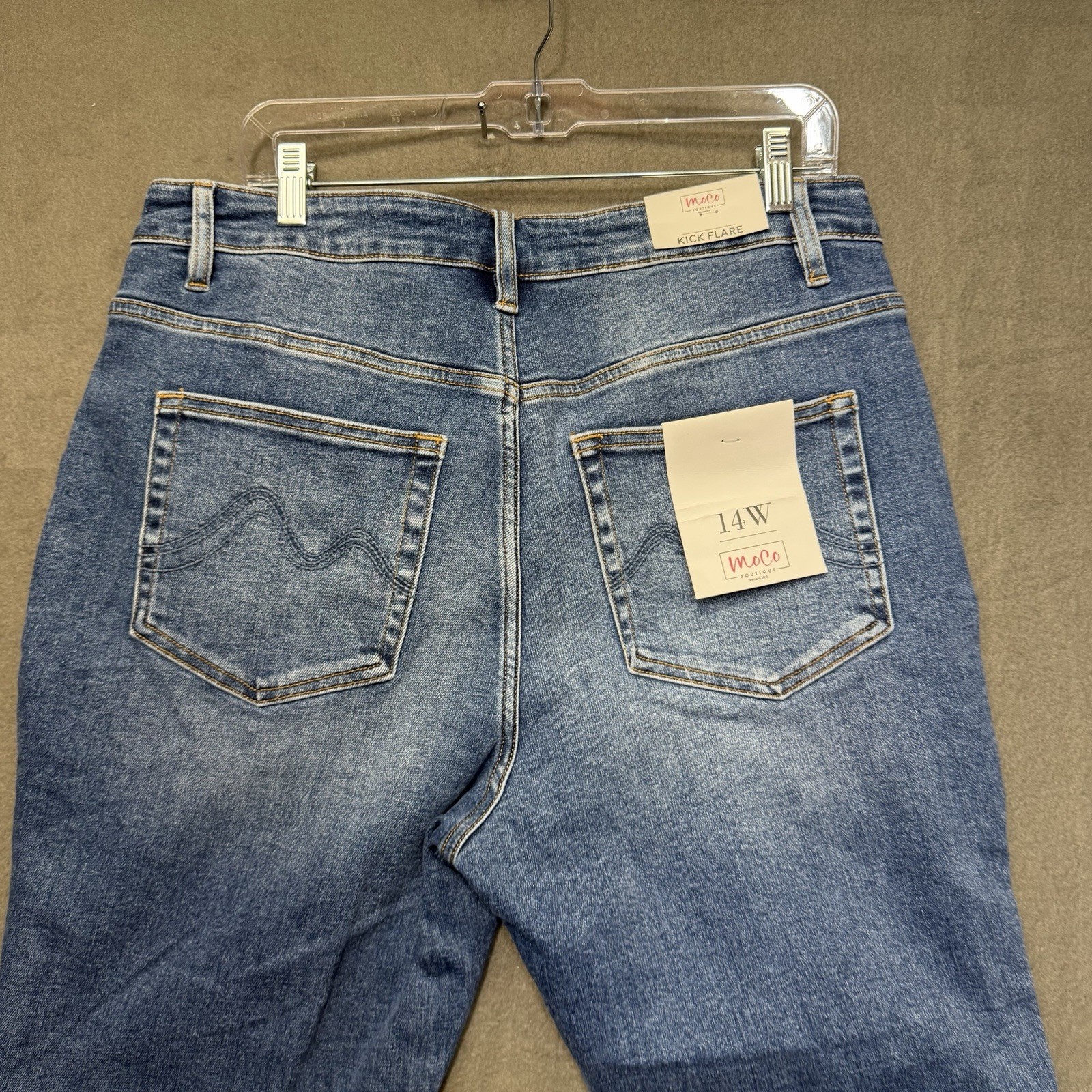 NWT MOCO Boutique Flare Jeans Womens Size 14w Tummy Control Raw Hem MOCO-BY1229