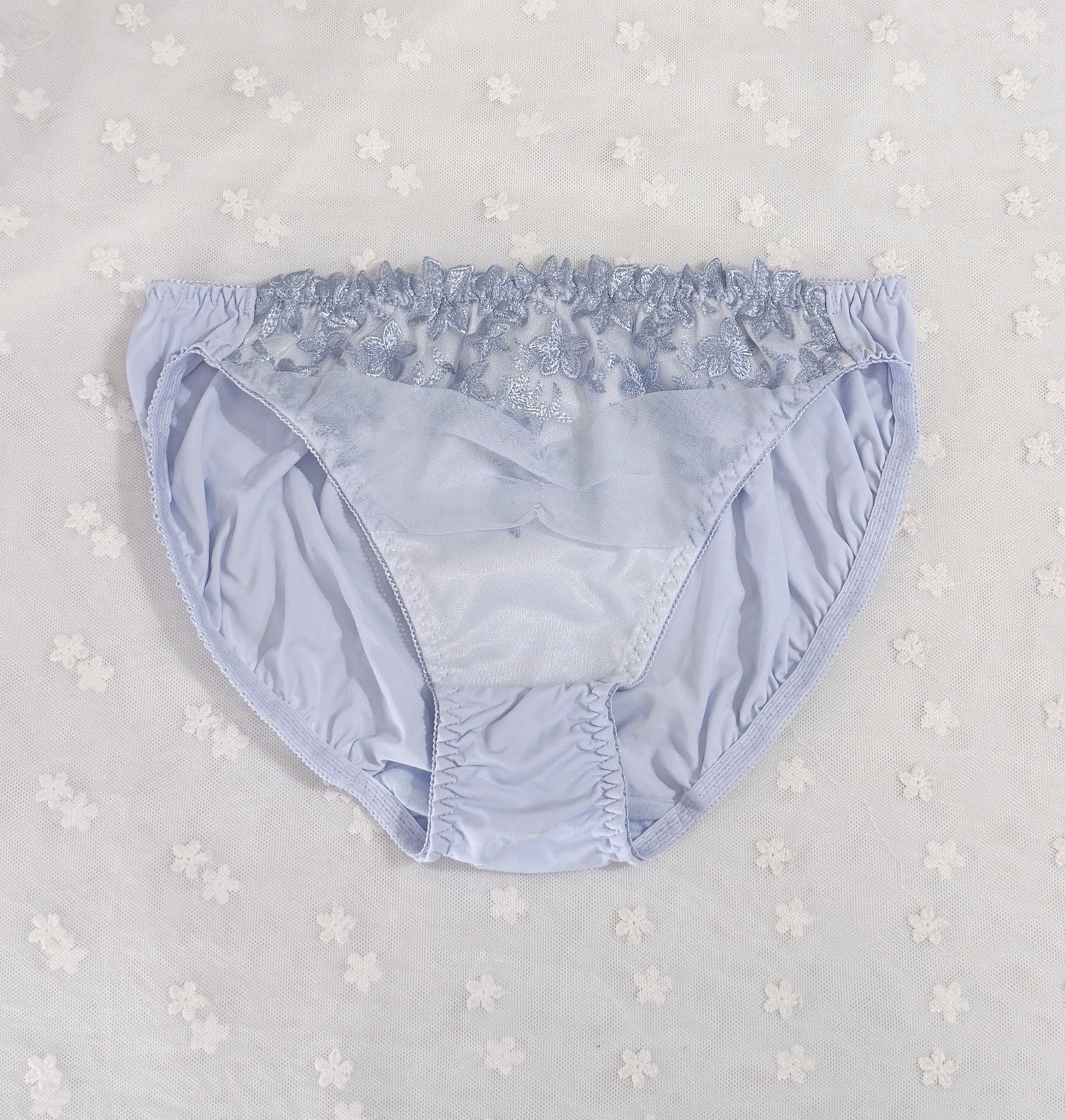 US-34B/JP-C75 Japanese Brand Floral Embroidery Mesh Decoration Bra Panty Set NWT