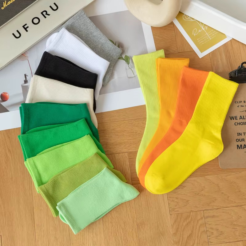 Unisex Casual Cotton Socks round Neck Mid Tube Fashionable Solid Color Breathabl