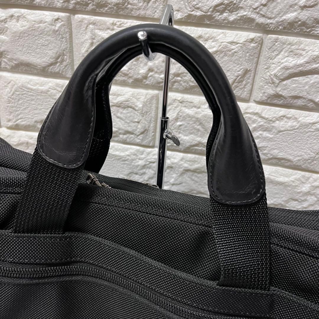 TUMI Alpha 26141D4 Black 2Way Expandable Briefcase 2 Compartment Auth