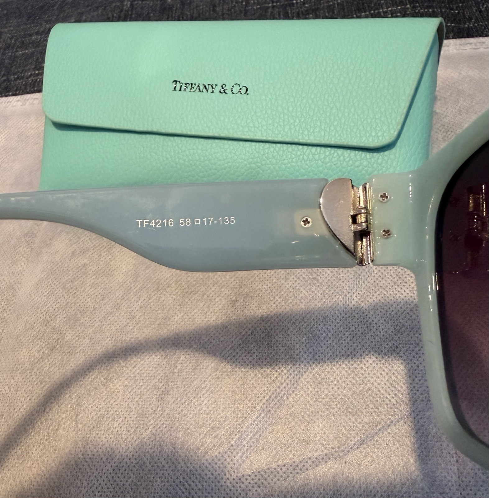 AUTHENTIC Tiffany & Co. TF4216 Cat Eye Sunglasses Black Frame UV400 58-17