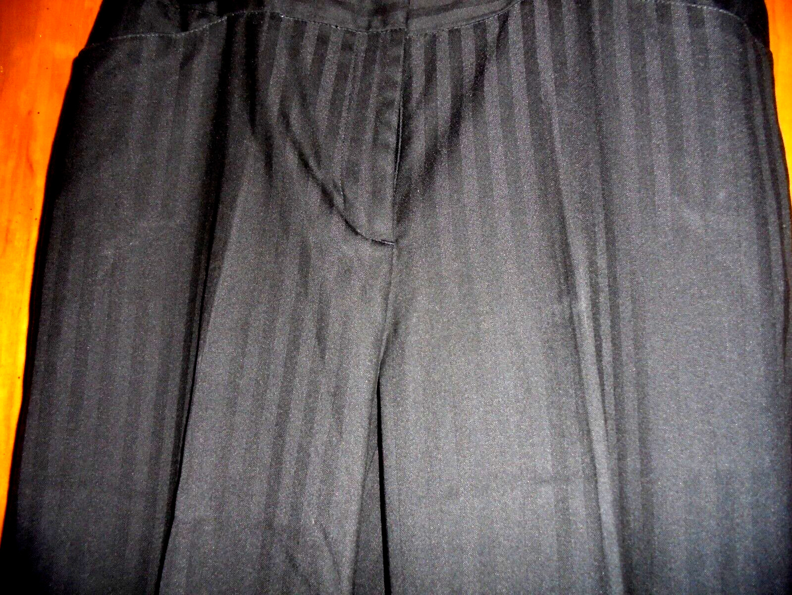 Worthington Women’s Stretch Slight Bootcut Dress Pants Size 8 Black striped New