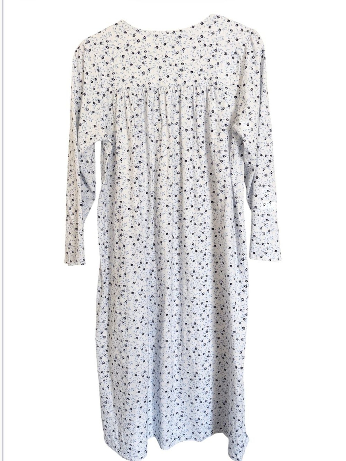 Eileen West Ditsy Floral Blue White Long Sleeve Nightgown size L
