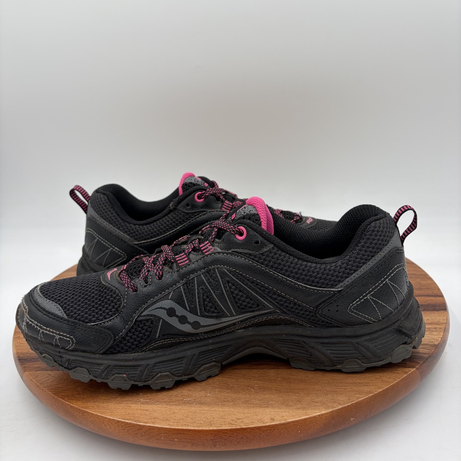 Size 11 – Saucony Grid Eclipse TR 3 Black/ Pink Women’s Running Sneakers