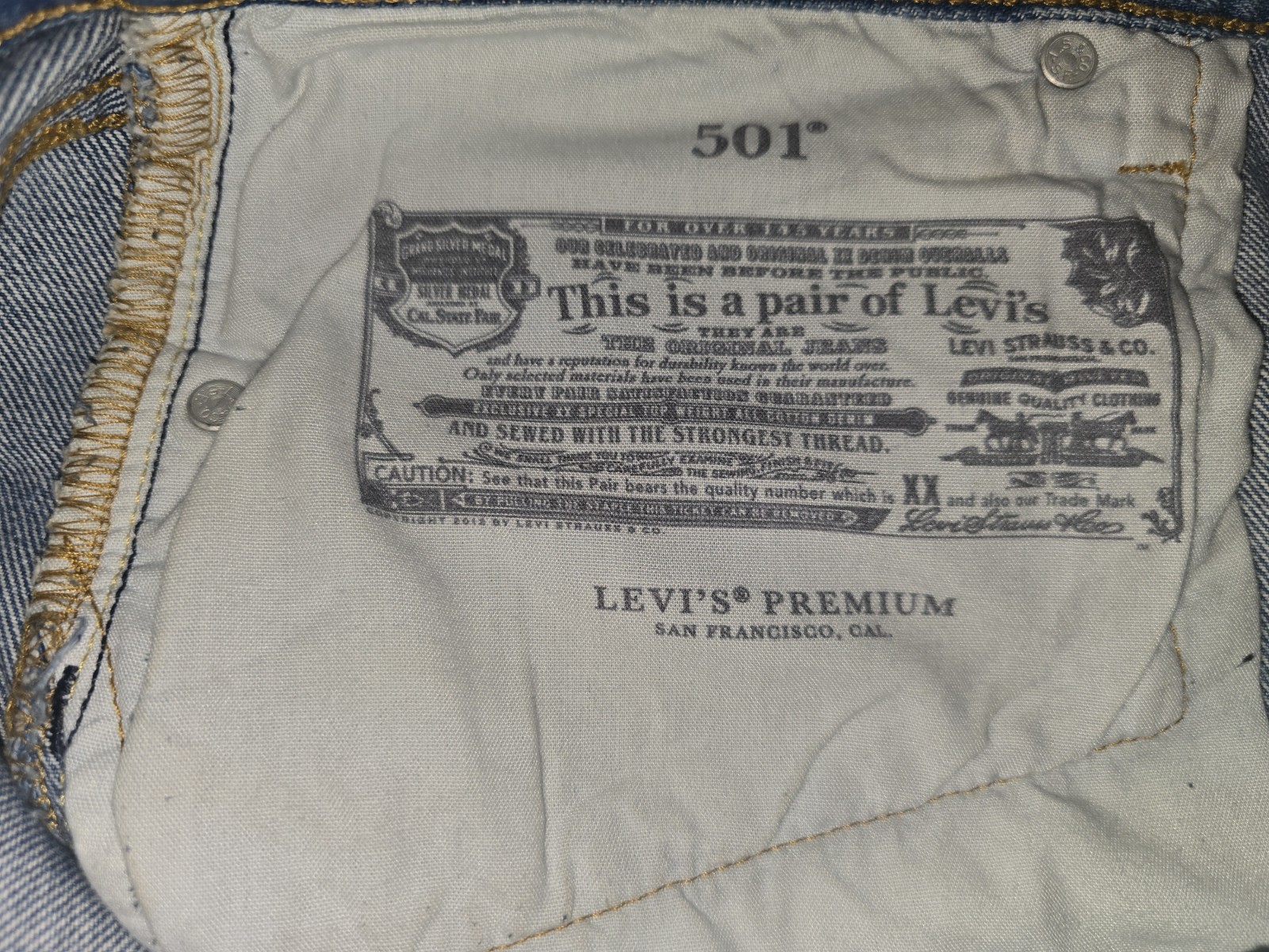 Levi’s Premium 501 Original Button Fly Jeans Distressed Medium Wash W31 L26