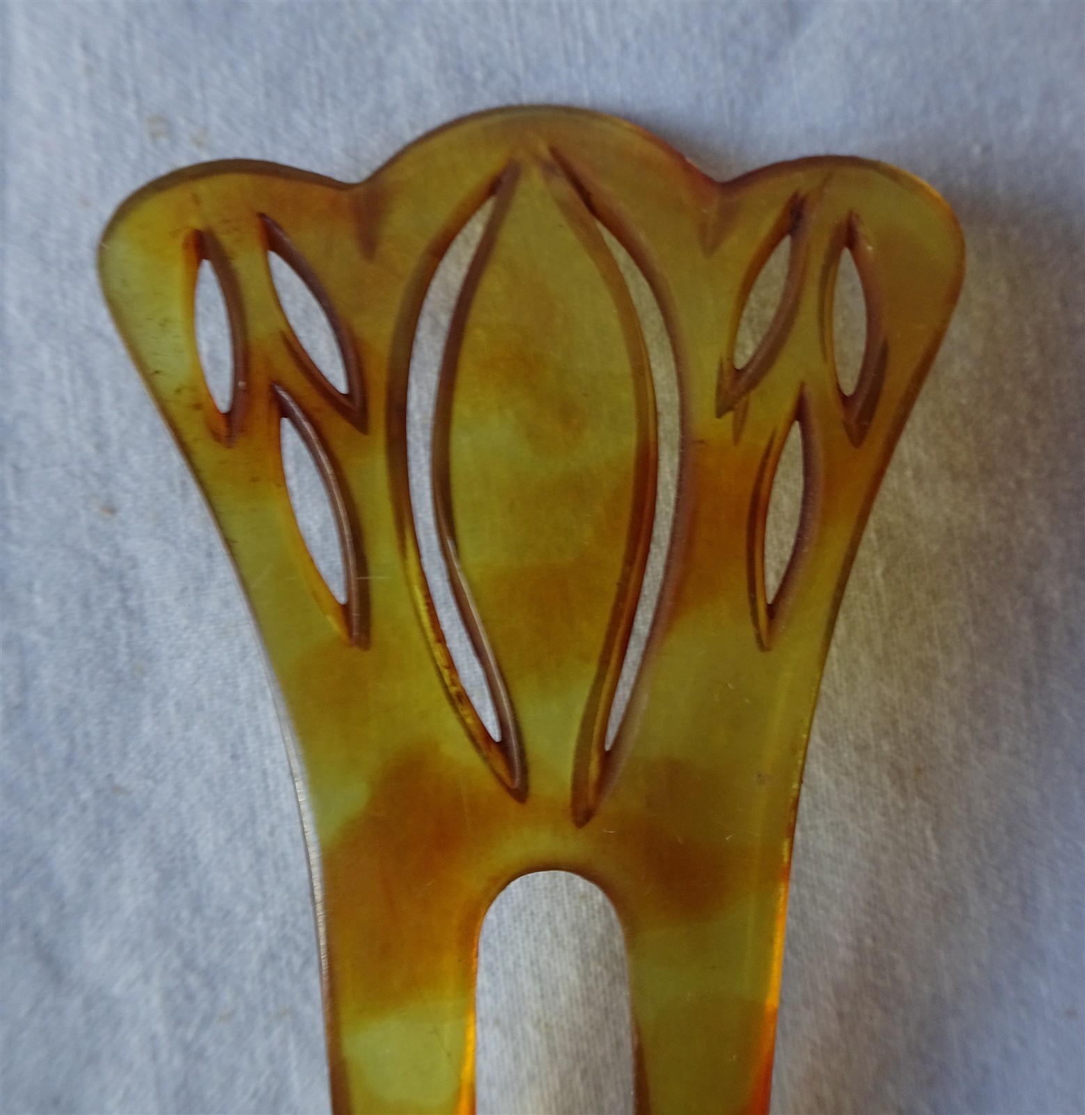 Antique Vintage Decorative Bakelite Light Amber Faux Tortoise Shell Hair Comb