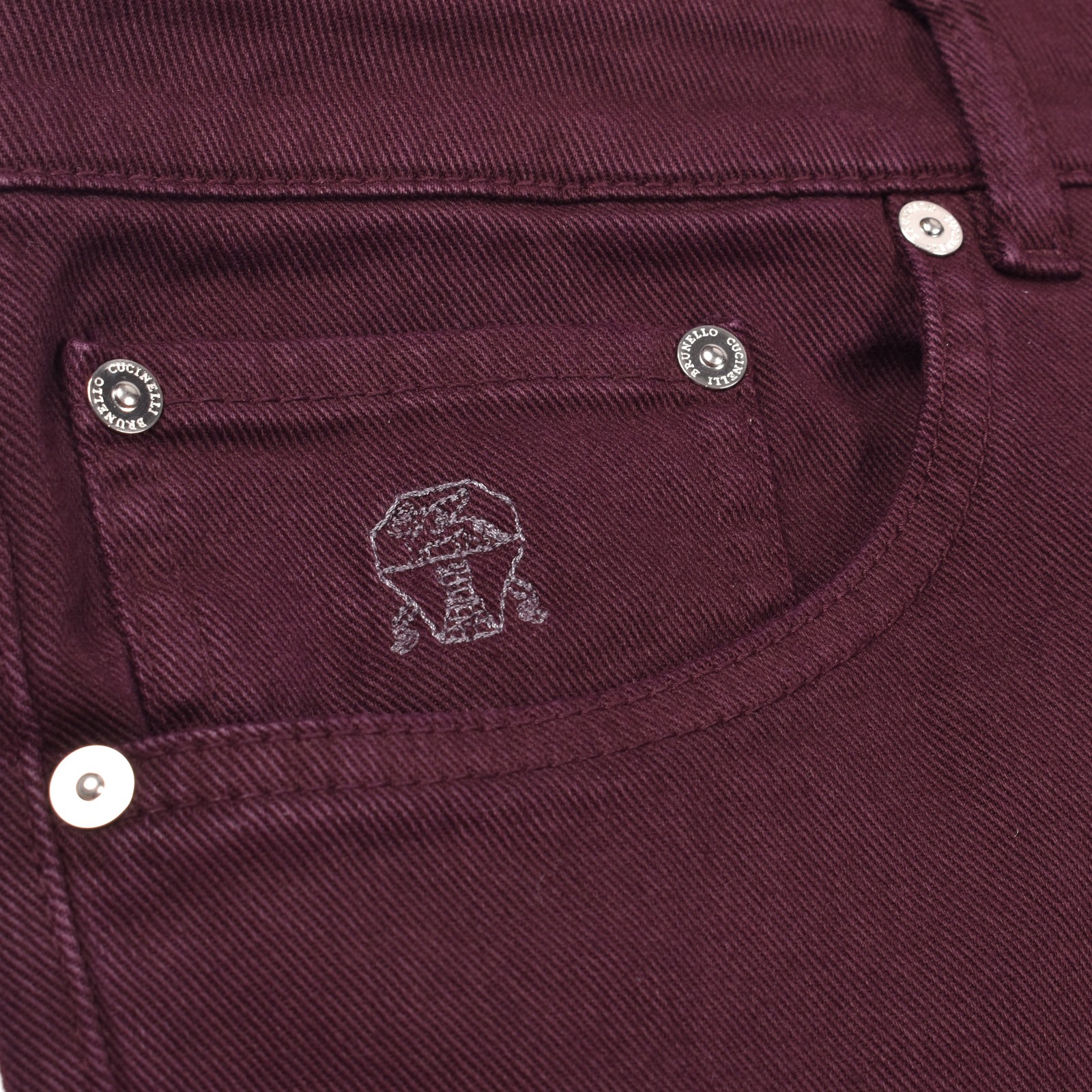 BRUNELLO CUCINELLI MEN’S BURGUNDY DENIM FIVE-POCKET TROUSERS MSRP $865