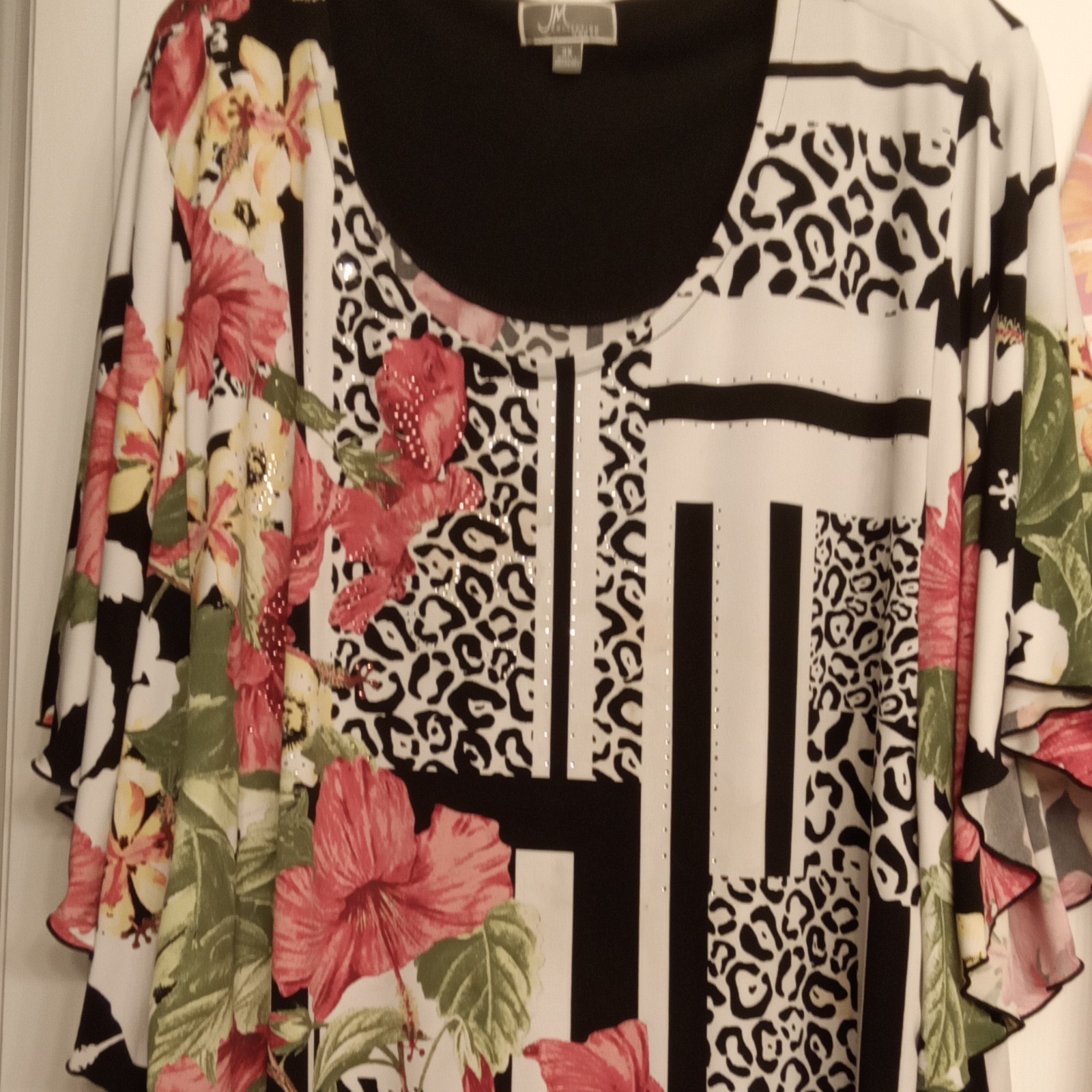JM Collection Women’s Floral Print Scoop Neck Pullover Blouse