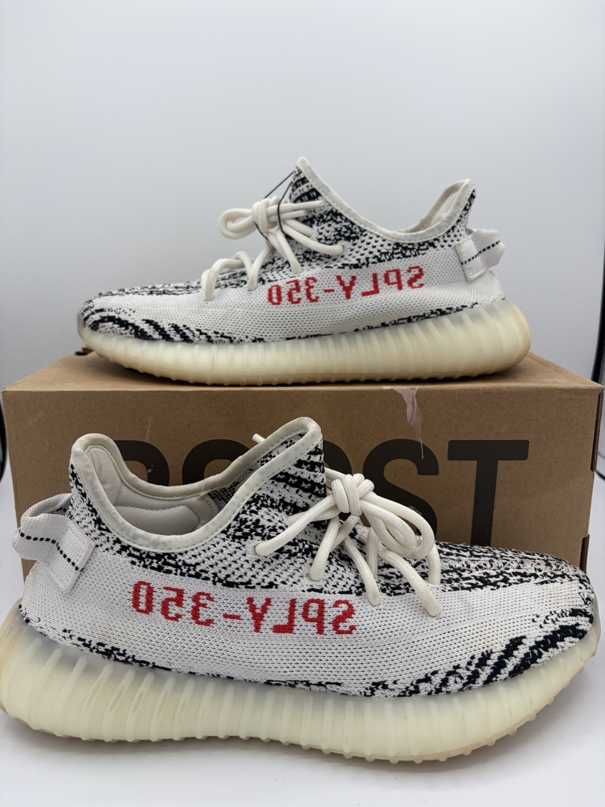 adidas Yeezy Boost 350 V2 Zebra White/Core Black/Red CP9654 Size 7.5M/9W Used