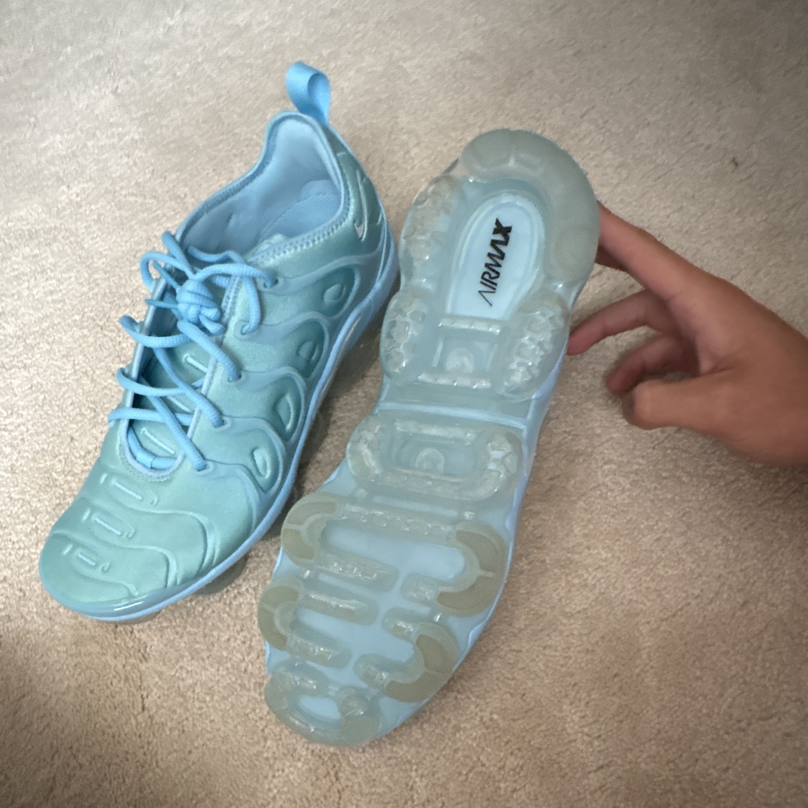 Nike Air VaporMax Plus Men’s Blue Low Top Lace-Up Athletic Sneaker