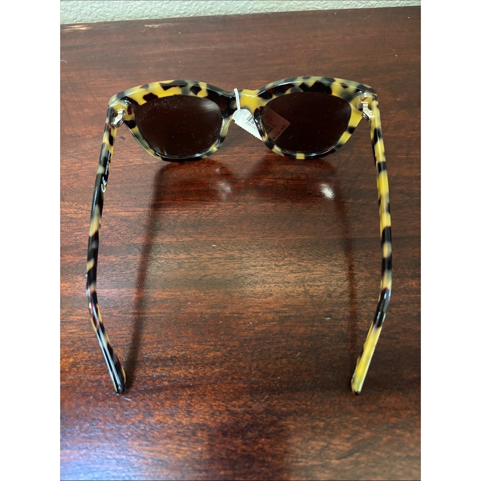 J. Crew Tortoiseshell Cat-Eye Sunglasses – Brown/Amber Frame