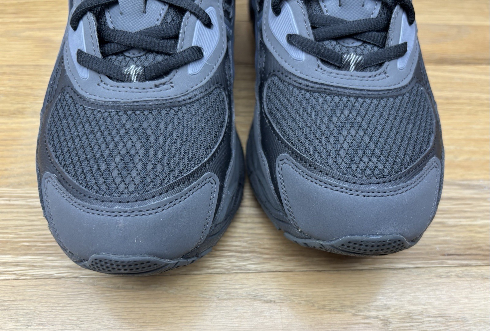 Size 8.5 Men’s – ASICS Gel NYC RGD Graphite Grey Black