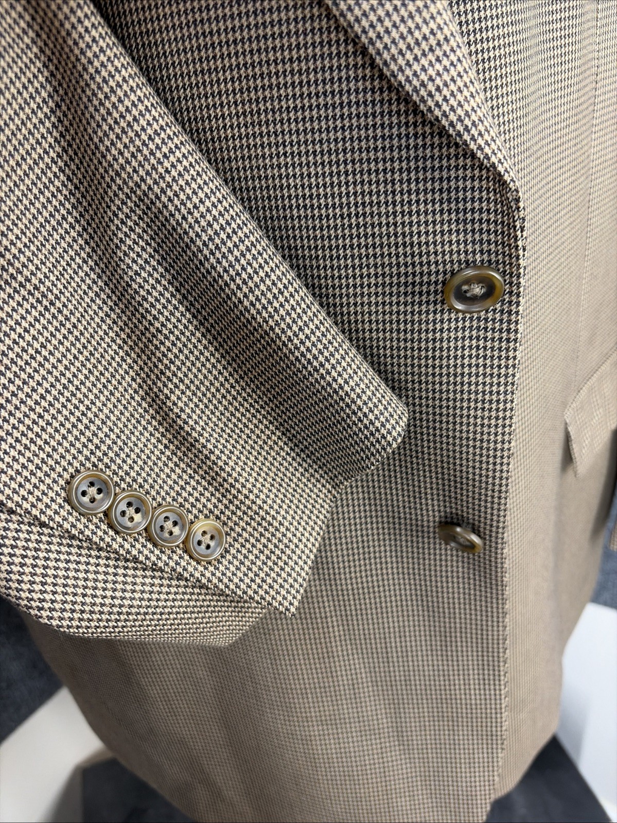 Jos A Bank Blazer 54R Brown Houndstooth 100% Wool Signature Sports Coat