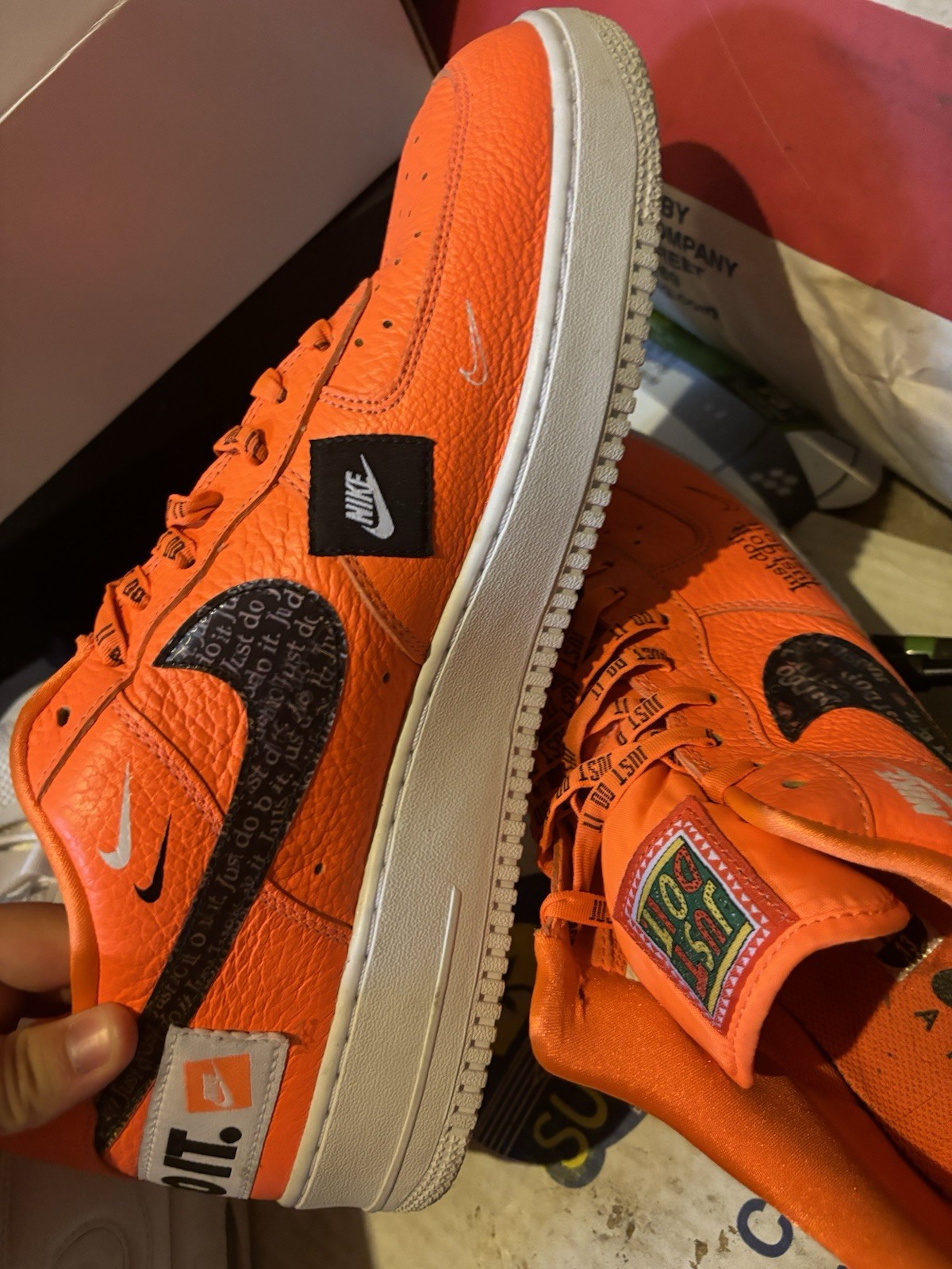 Nike Air Low Top Orange/Black/White Lace-Up Athletic Sneaker Men’s