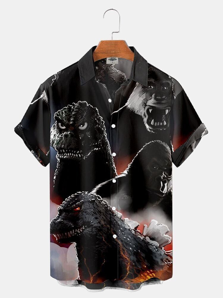 Classic Horror Monster Movie King Kong Vs Godzilla Print Buttoned Hawaiian Shirt