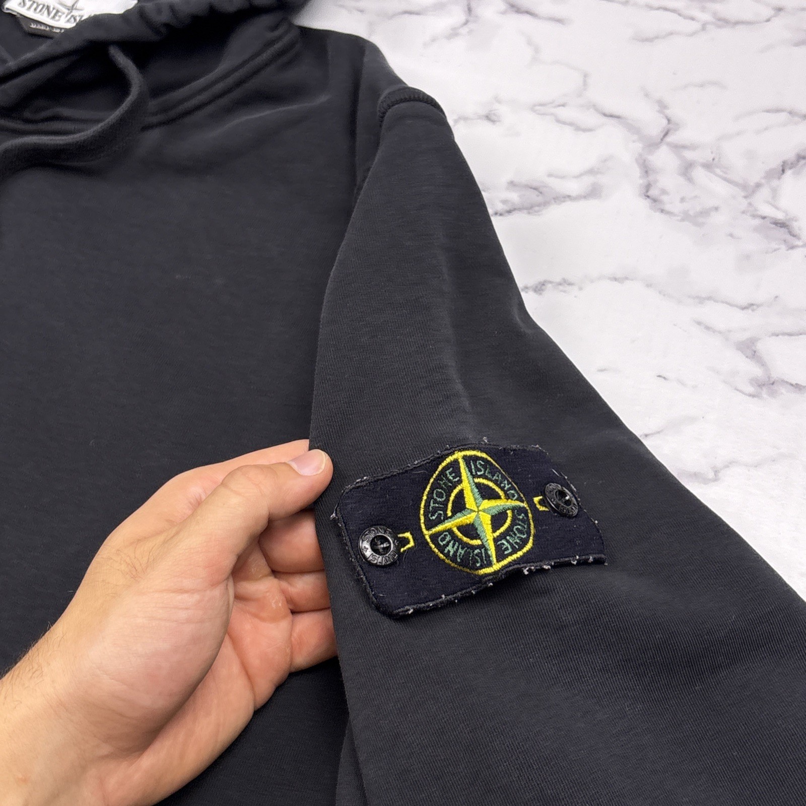 Stone Island Black Hoodie Pullover Classic Sweatshirt Logo Patch Men’s Sz XL