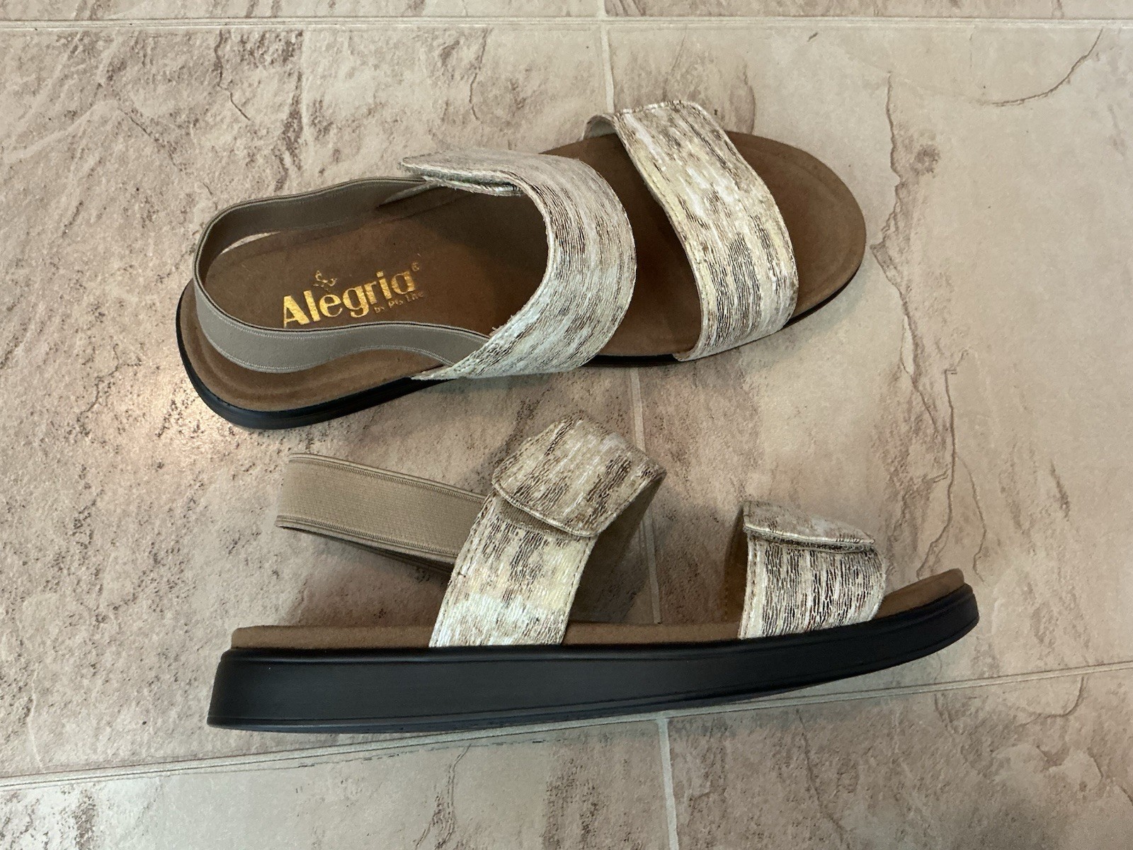New $120 Alegria Leah Sands Brown Elasatic Back Strap Sandals Women 40 9.5 10