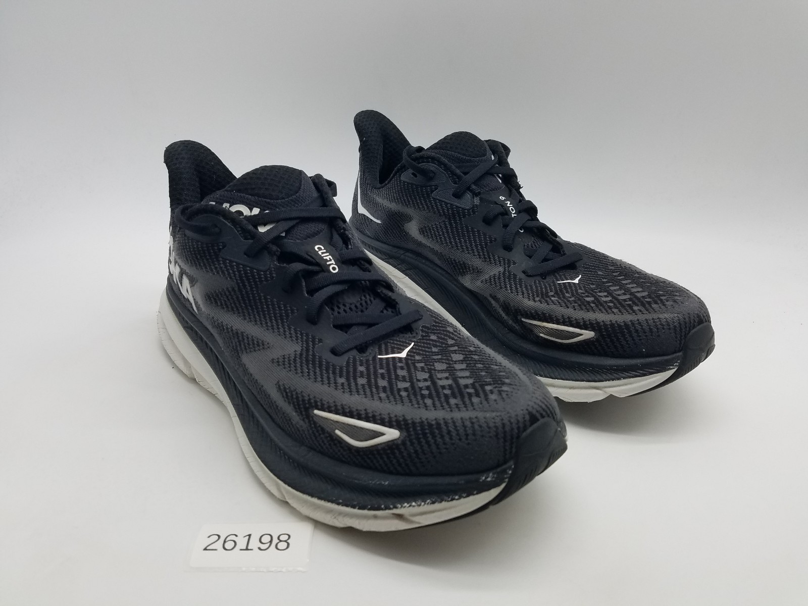 Hoka One One Clifton 9 Men’s Size 11 D (Medium) Running Shoes Black White