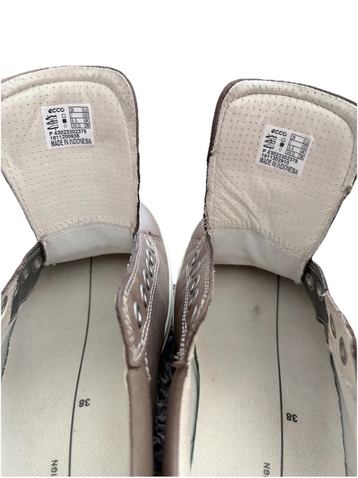 ECCO Brown Leather Lace-Up Low-Top Sneaker, Unisex Adults US 7 EU 38