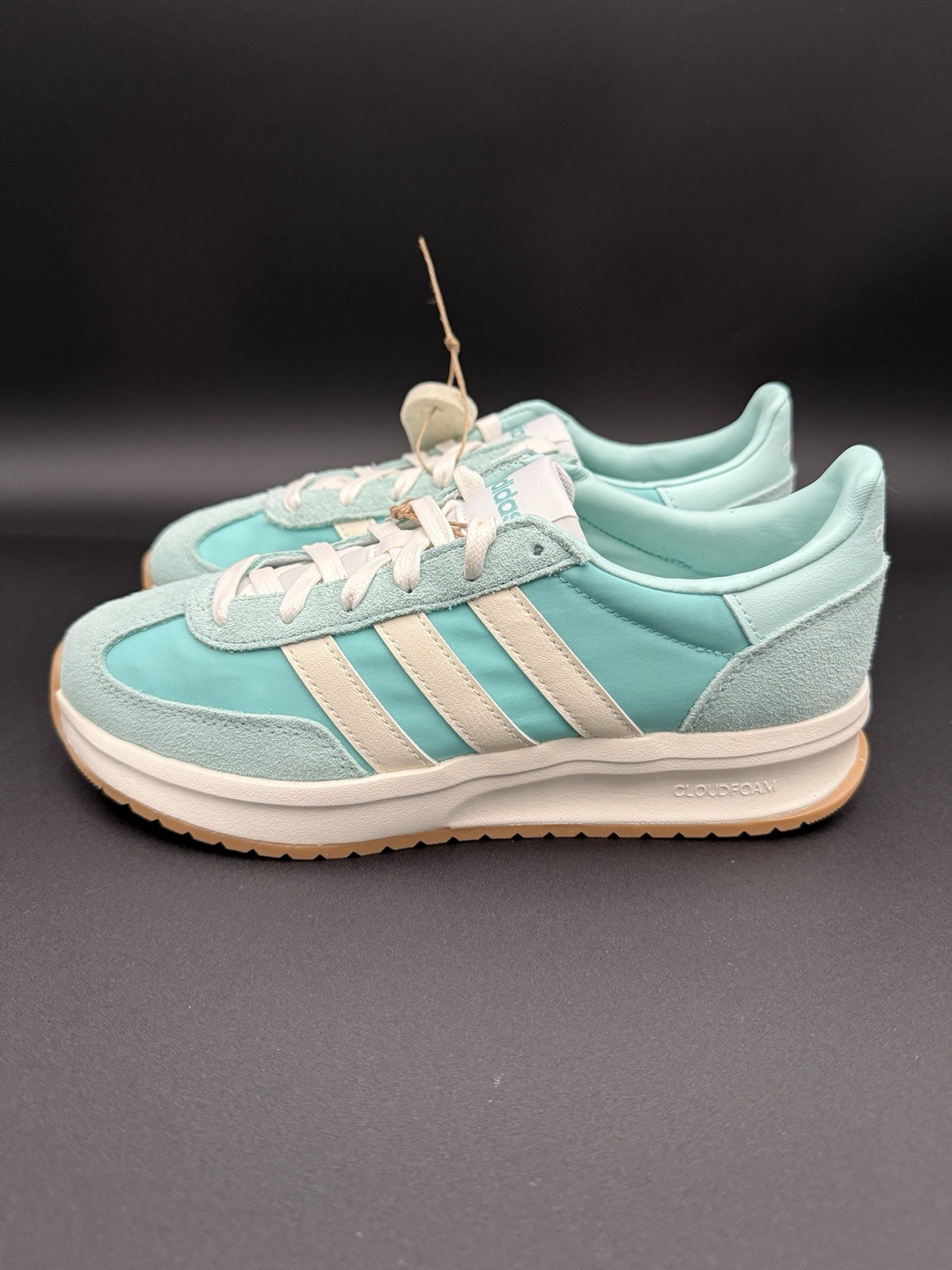 Adidas Sportswear Run 70s 2.0 Sneakers JQ7924 Women’s Size Aqua Off White