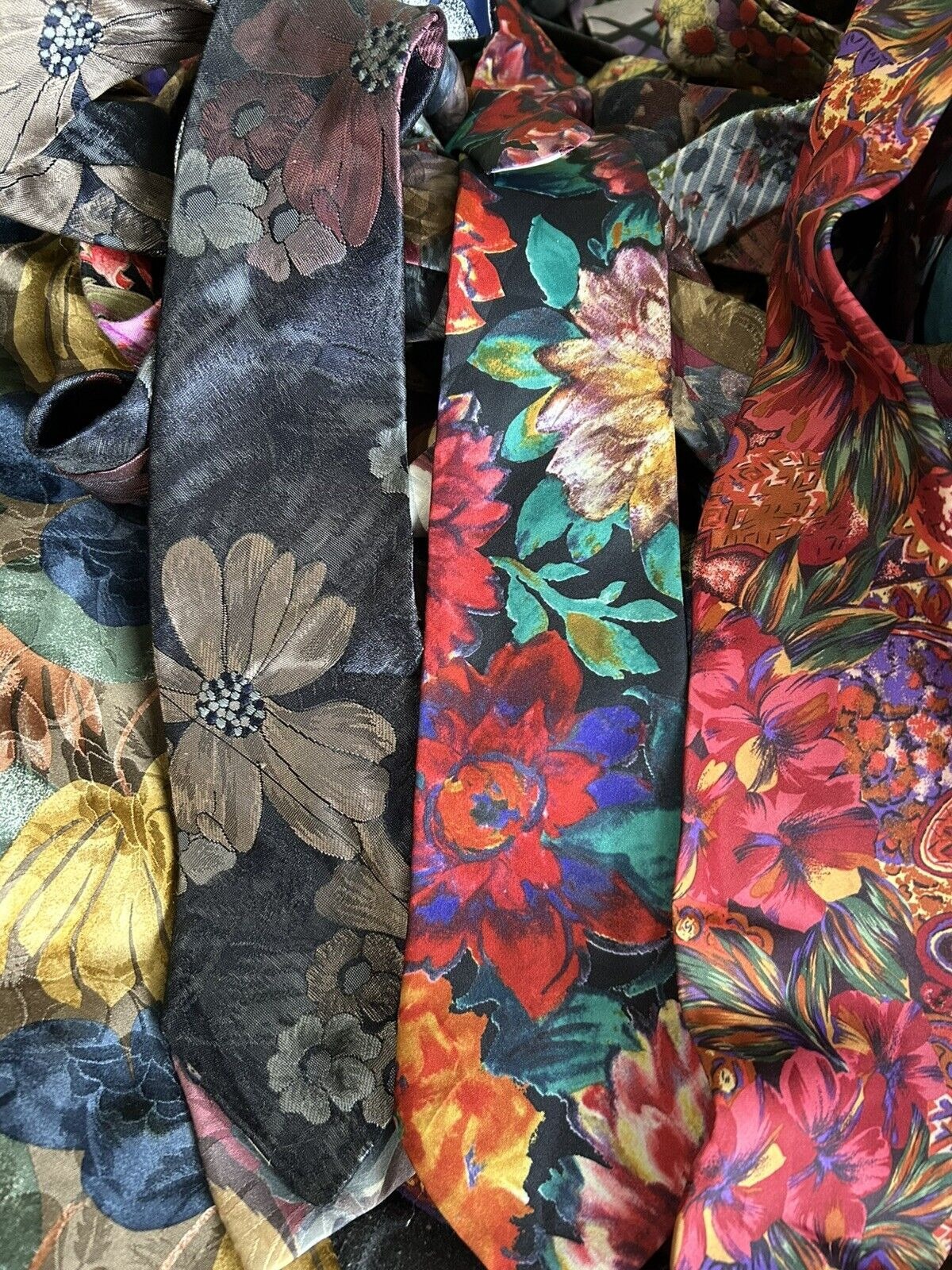 Lot 50 Pcs Floral Abstract Type Mens Neckties Multicolor Wear Quilt Craft Lots