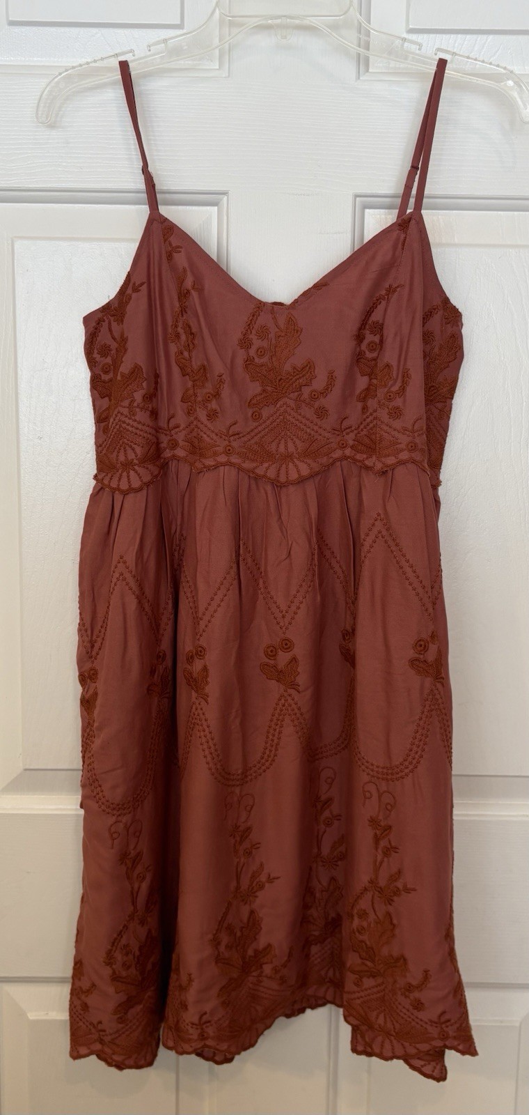Boot Barn Cleo + Wolf Brina Boho Embroidered Mini Dress Scalloped Brick Red S
