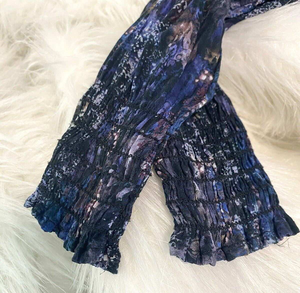 Bella Dahl Women’s Size Small Blue Abstract Print Long Sleeve Pullover Blouse