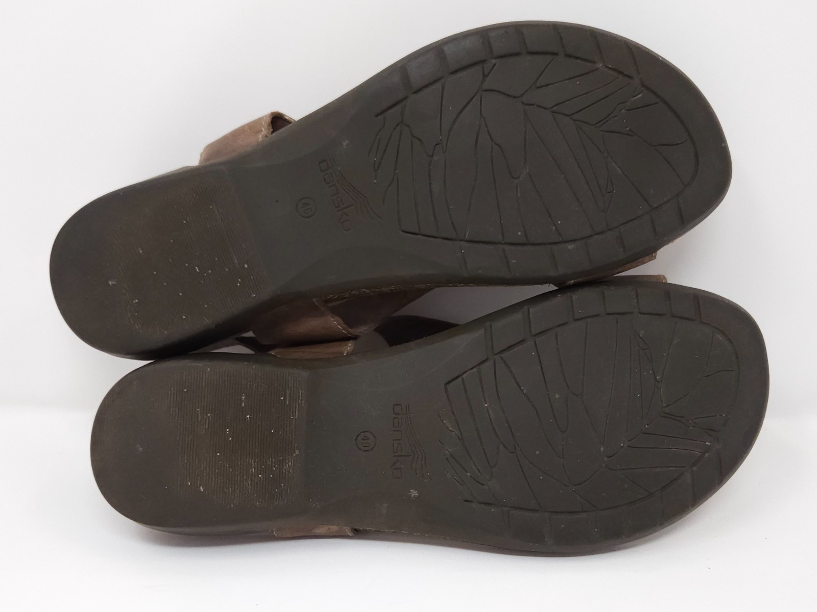 Dansko Reece Toe Loop Sandals Brown Slingback Leather EU 40 US 9.5 – 10 Women’s