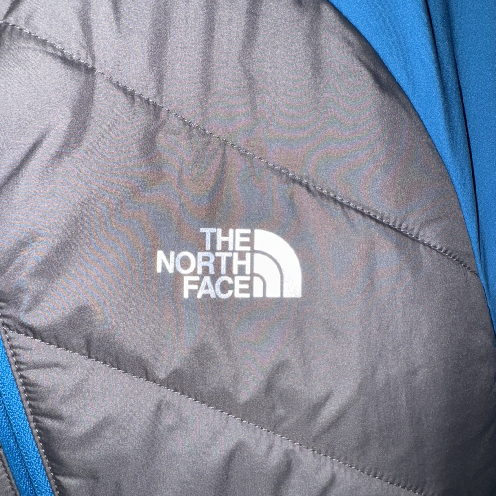 THE NORTH FACE MENS LARGE GRAY/BLUE BLACK LIGHT WEIGHT JACKET WITH THUMBHOLES