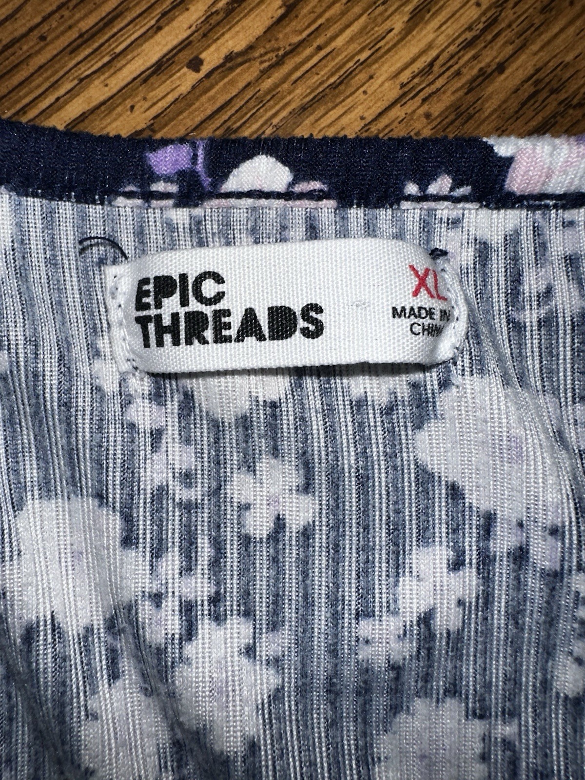 🌸 Epic Threads Top Women’s XL Blue Floral Ruched Front Long Sleeve Blouse