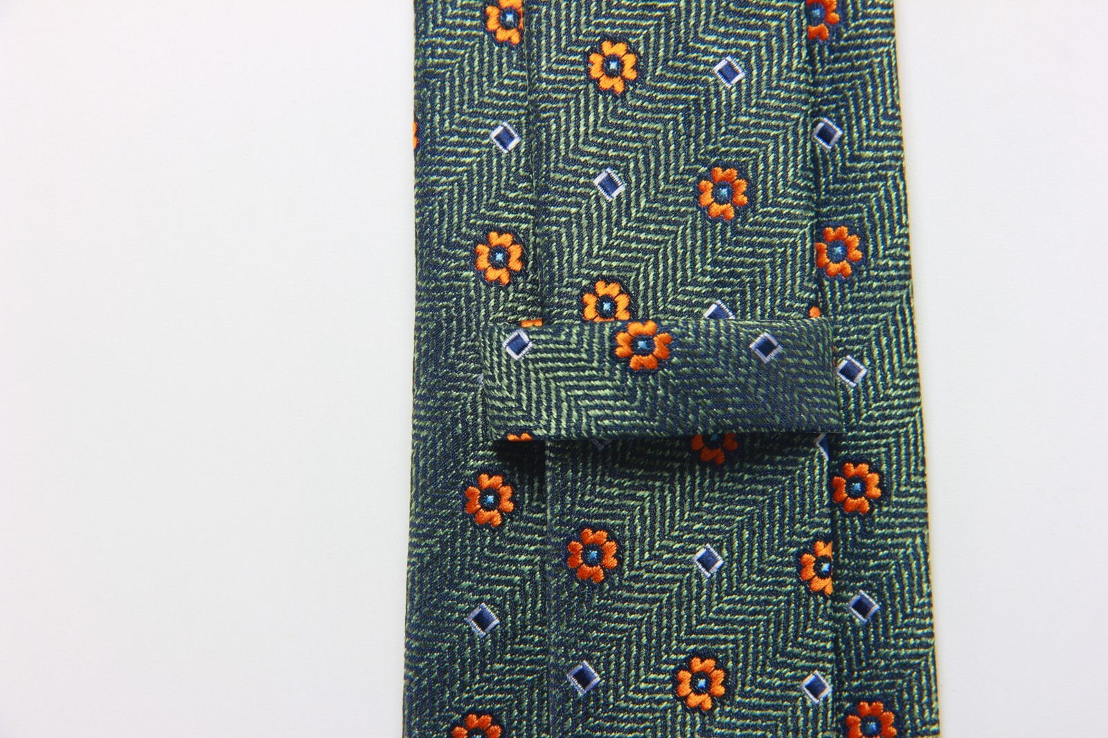 New Classic Polka Dot Green Orange JACQUARD WOVEN 100% Silk Men’s Necktie Tie