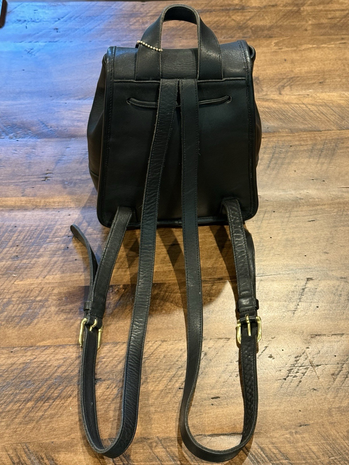 Coach Vintage 9960 Black Leather Small Daypack Backpack Turnlock USA 1995 EUC