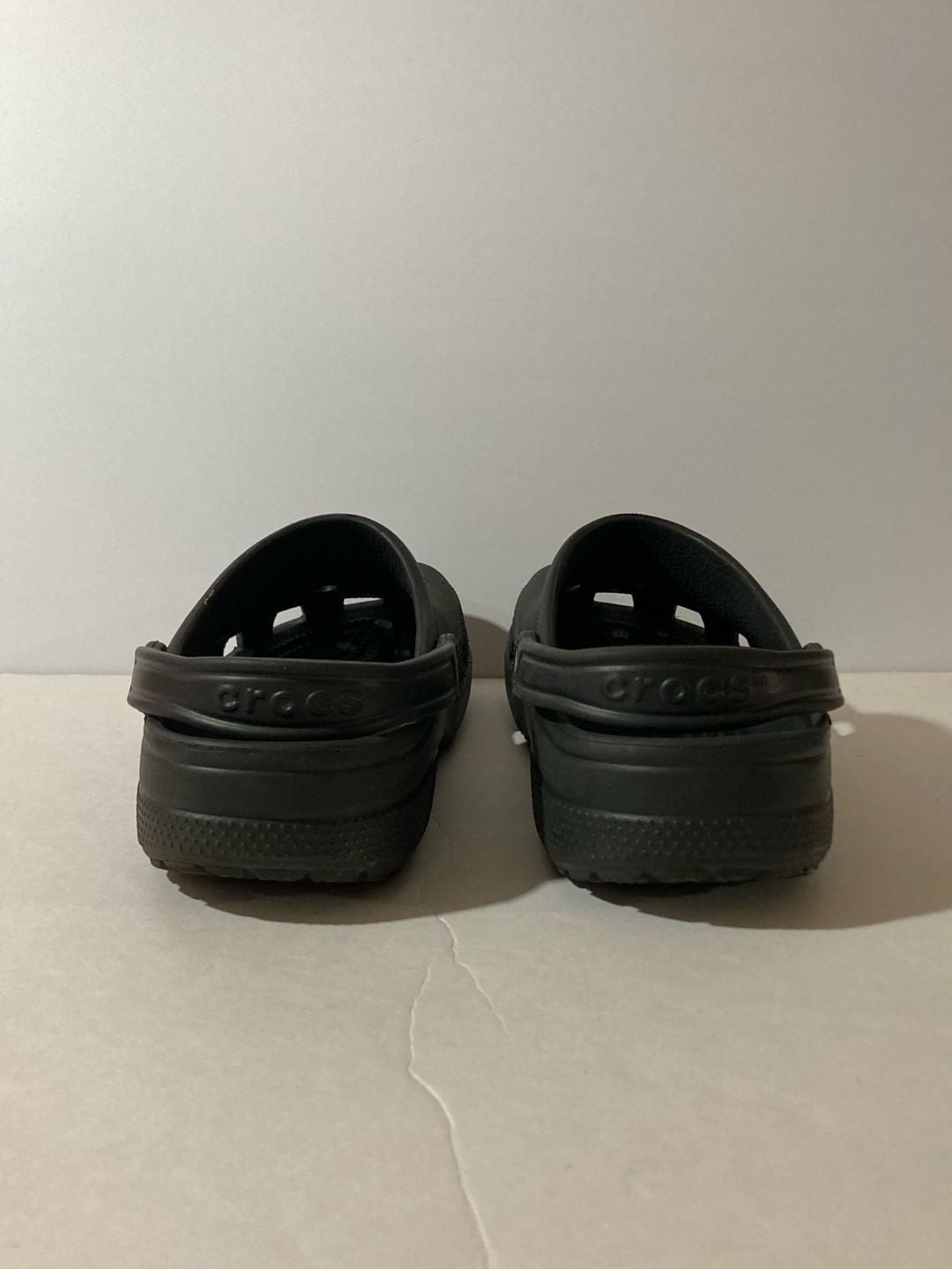 Crocs Classic Clog – Black