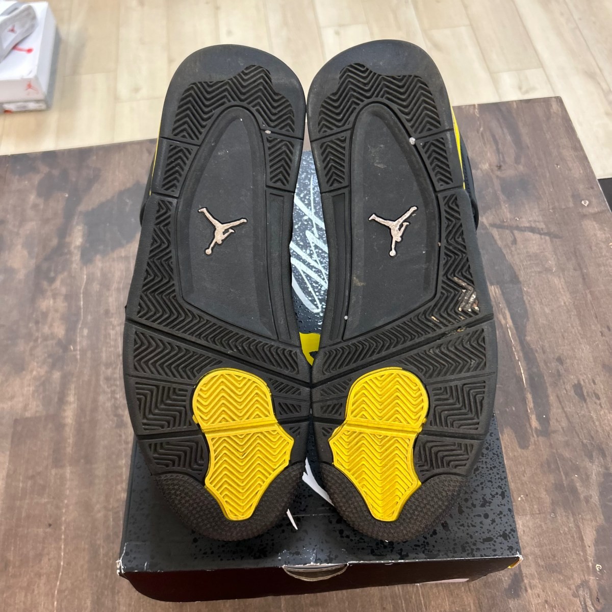 Jordan 4 Retro Thunder (2023) (Pre-Owned) – DH6927-017-11-PO-4 – (Mod… Size 11