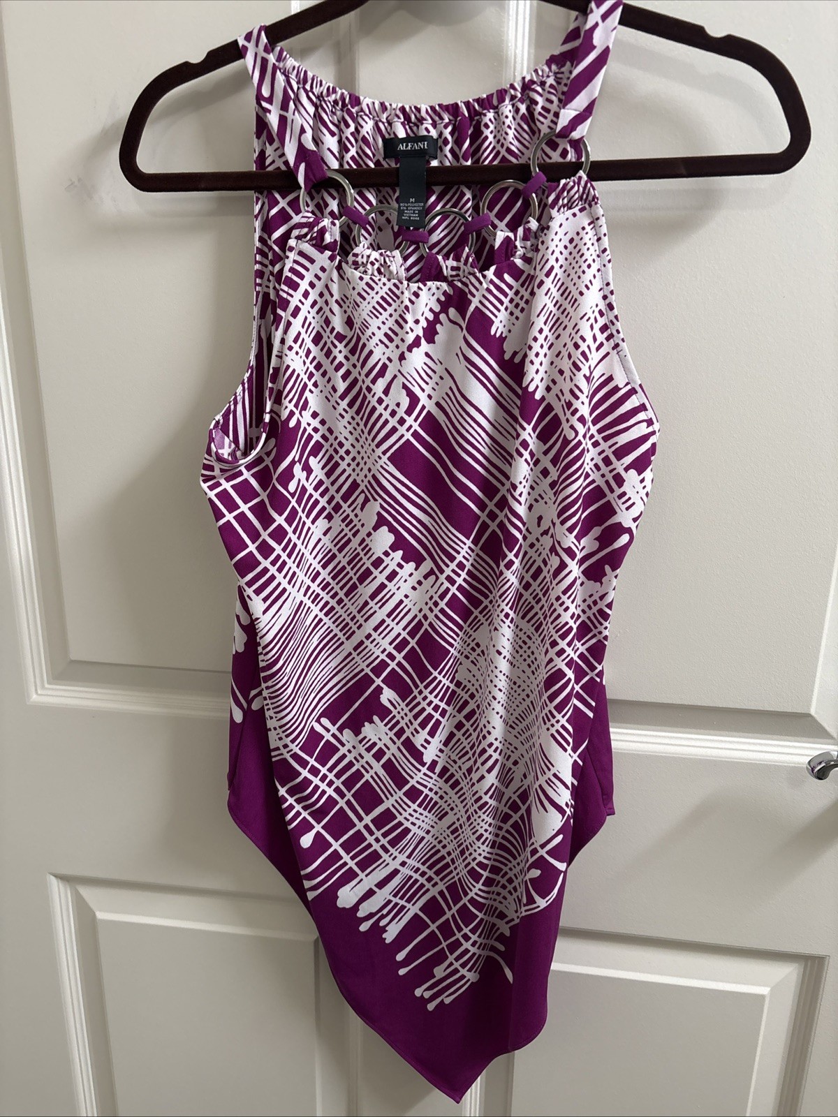 ALFANI Ring Neck Scarf Top M Printed Halter Metal Accent Asy Hem Fushcia MINT