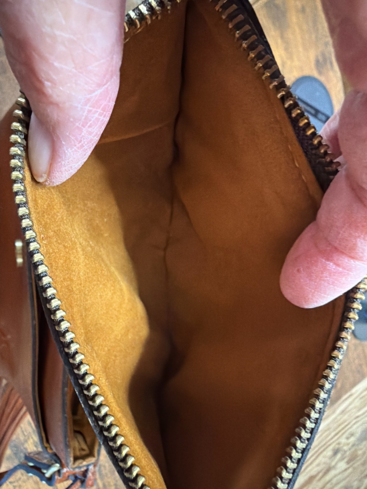 Patricia Nash Corfu Cognac Leather Crossbody Bag ~ New Without Tags.