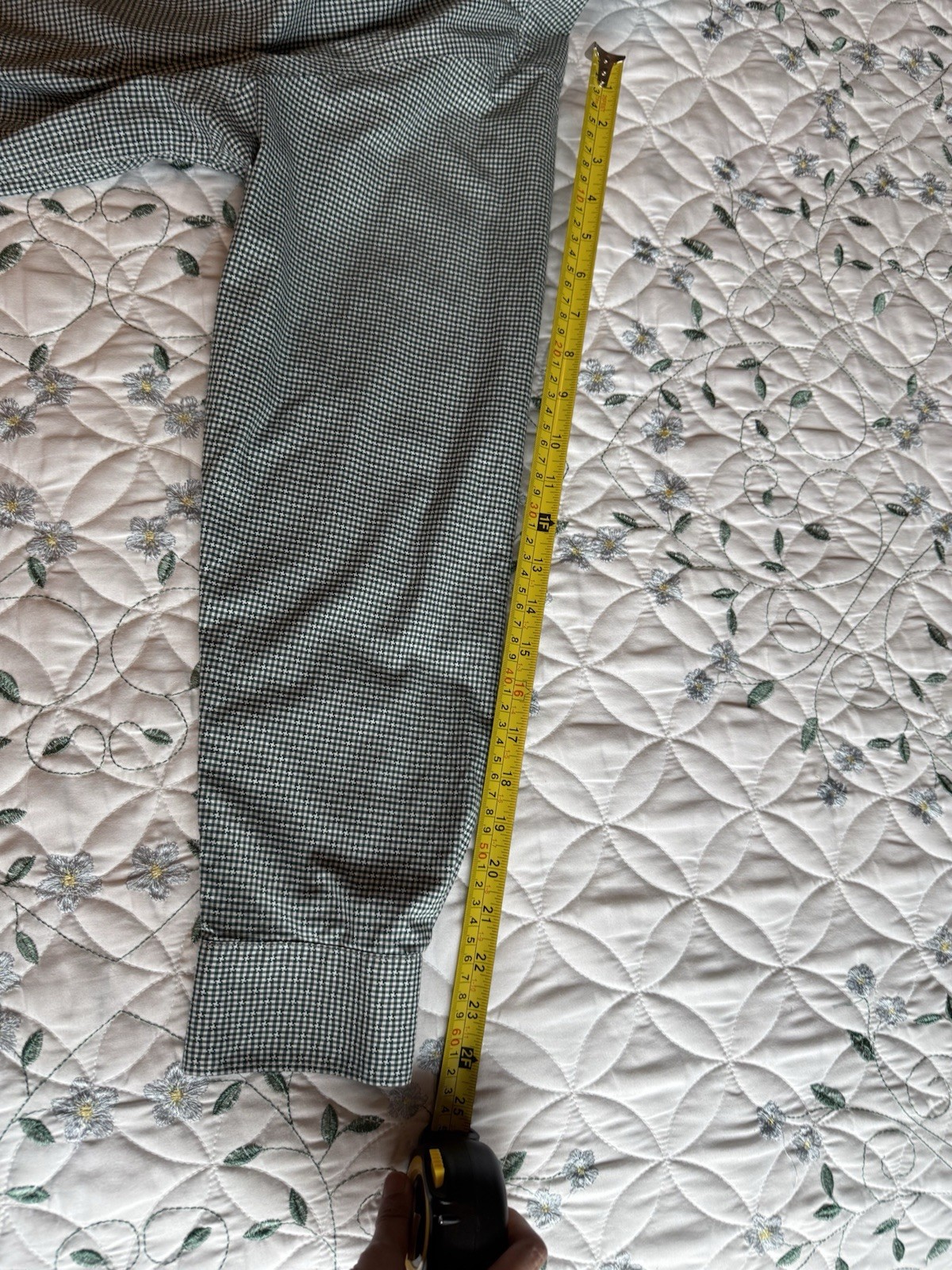Hart Schaffner Marx Men’s Regular Fit Dress Shirt L Green/White Check