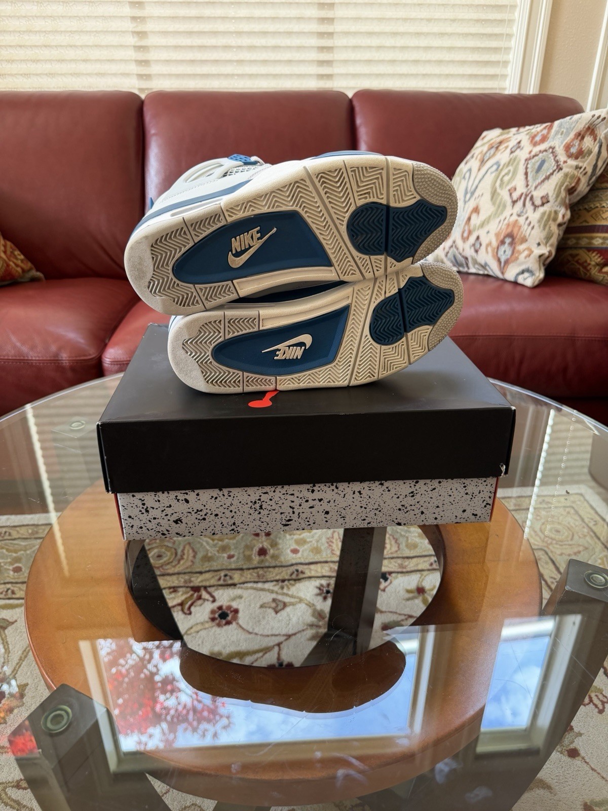 Air Jordan 4 Military Blue