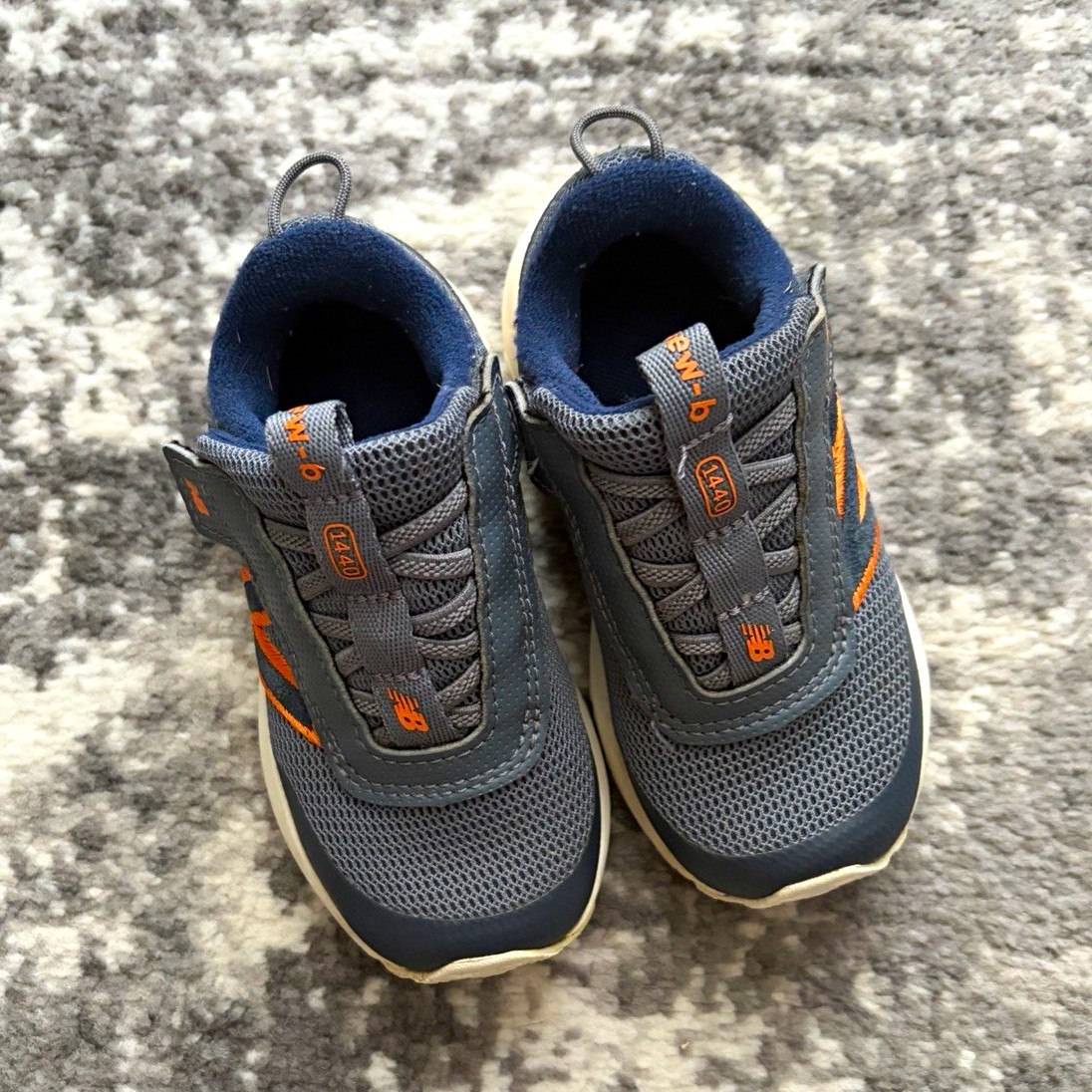 New Balance 1440 Unisex Kids Hook & Loop Mesh Sneakers Gray/Orange US 6