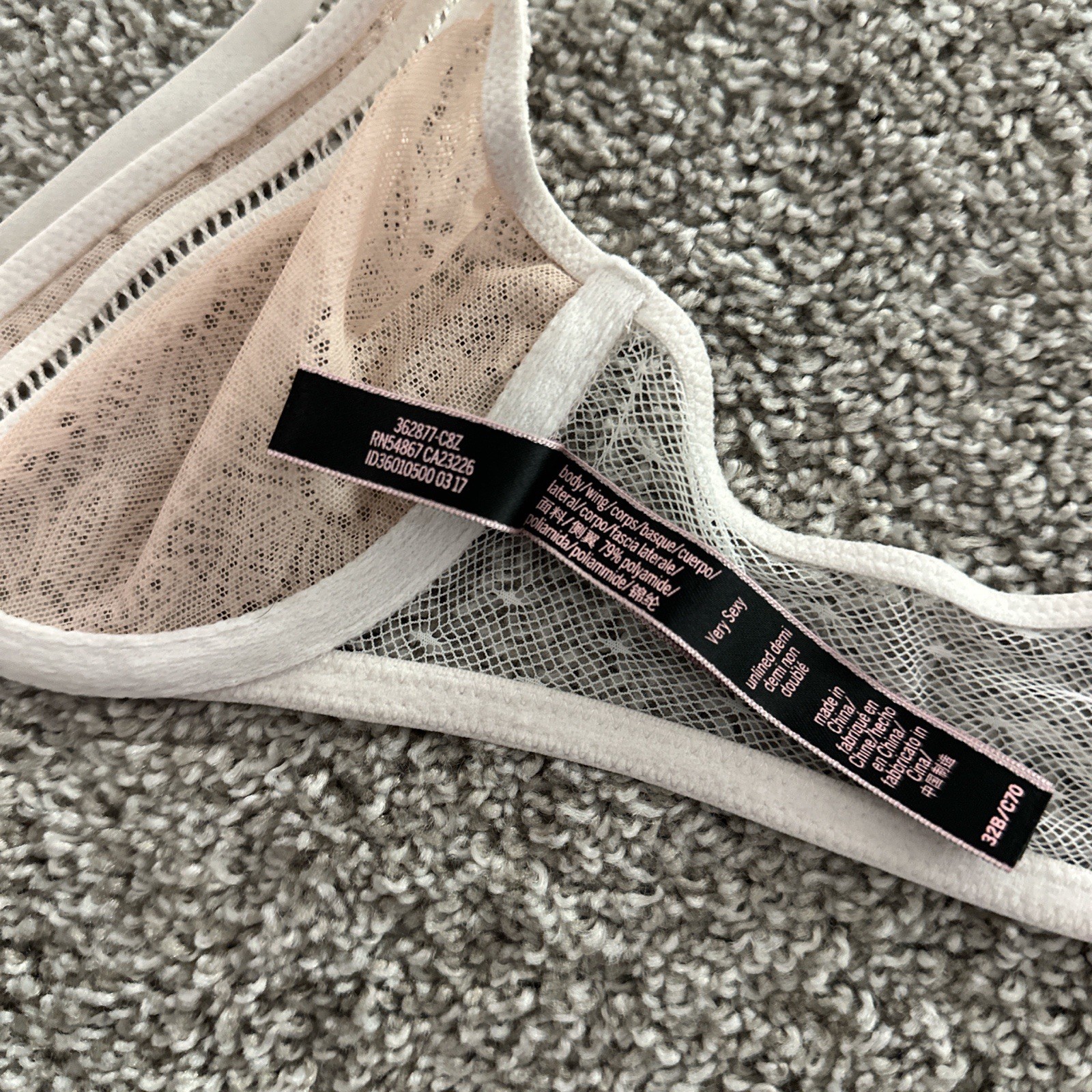 Victoria’s Secret Very sexy Unlined Demi Bra Beige Front Closure Size 32B