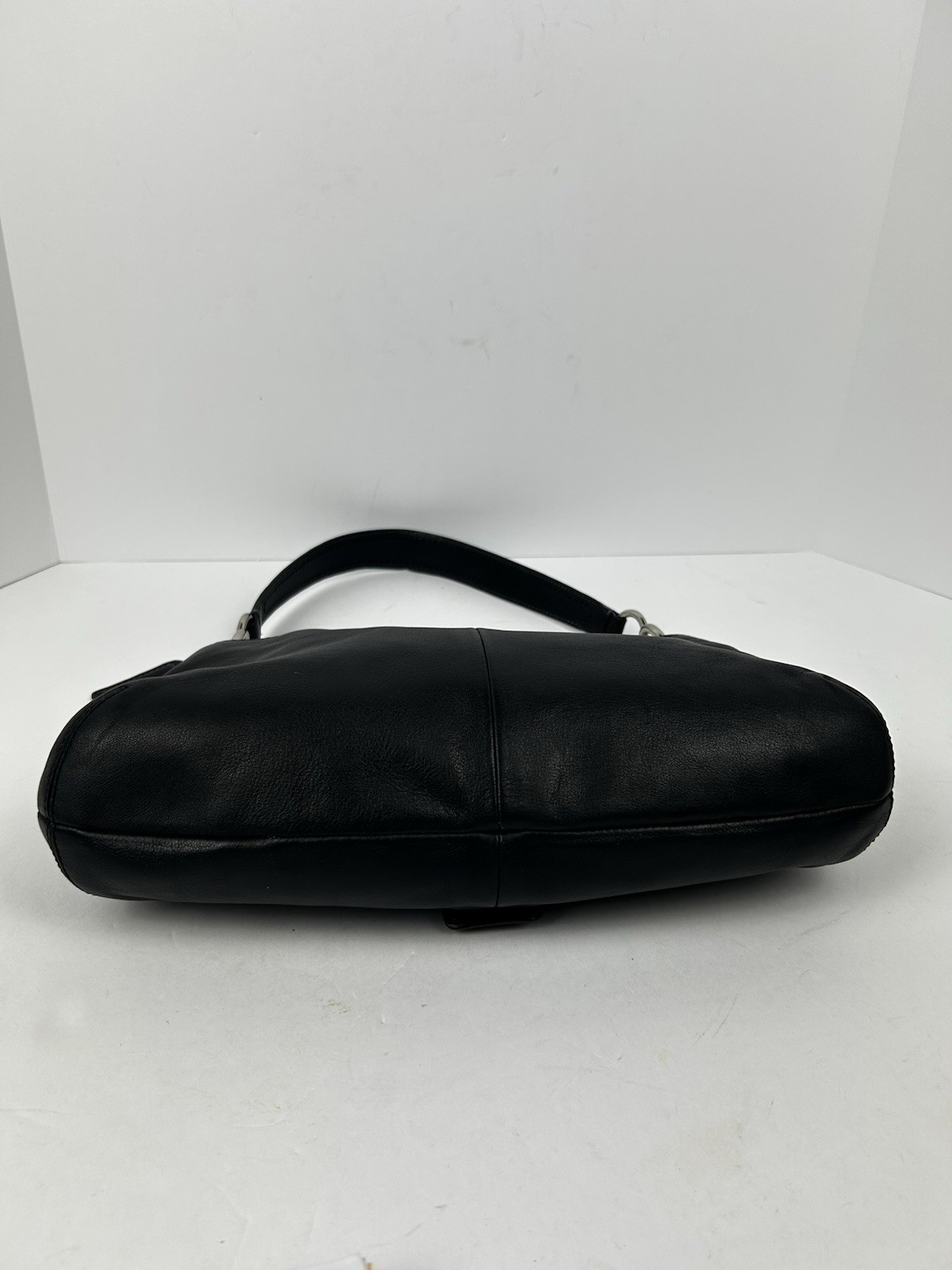 Coach Vintage Black Pleated Soho Y2K Soft Leather w/Buckle Shoulder Bag Flap