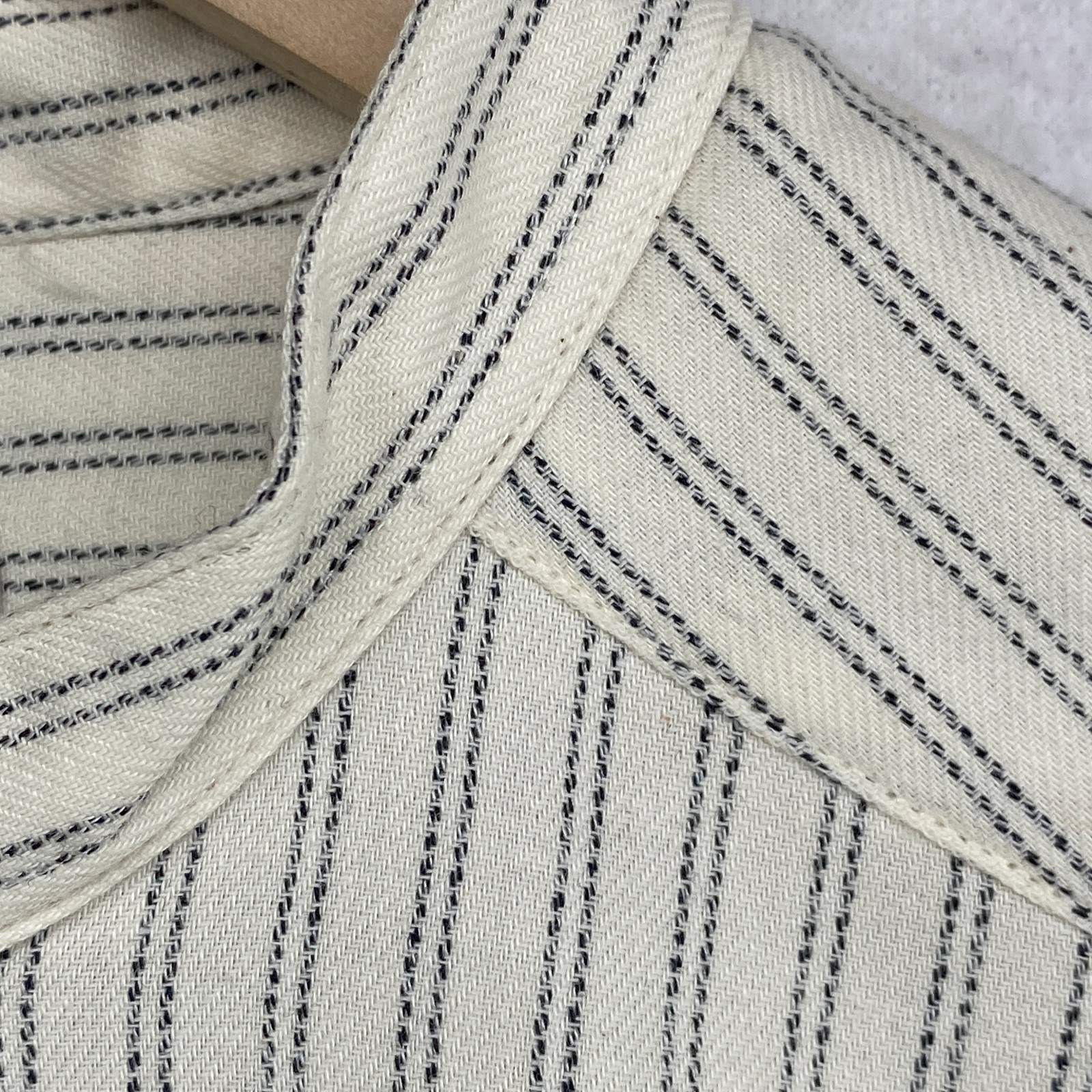 CLAIBORNE Shirt Mens M Striped Band Collar Button Up Long Sleeve Off White VTG