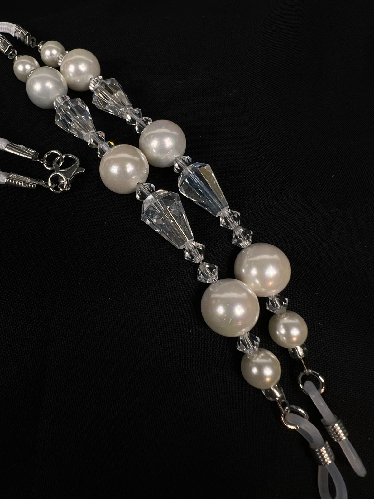 Handmade Eyeglass Chain: Crystal Glass Beads, Clear, Pearl, Dazzling!