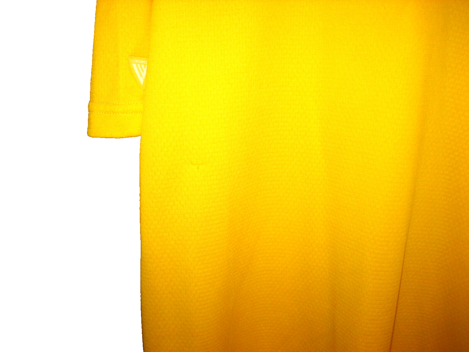 LEVEL WEAR LARGE LG SOFT POLY SPORT SHIRT YELLOW COMFY GOLF etc Nice Not Perfect